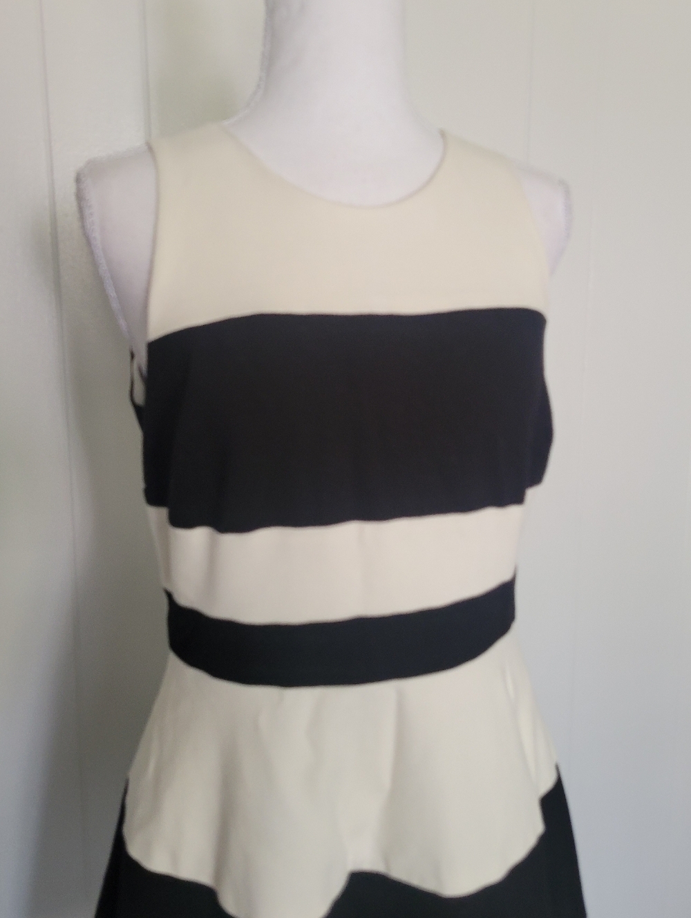 Kate Spade New York Striped Ponte A Line Dress Black & White + Pockets Classic M - Picture 5 of 14